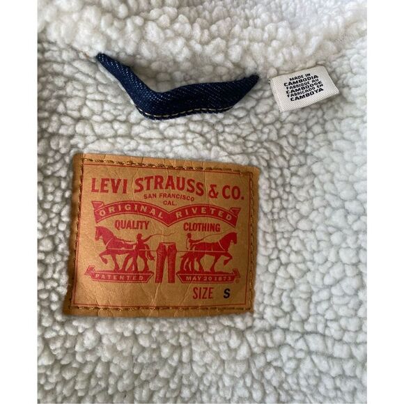 Levis Type III Sherpa Trucker Jacket Sz. S Metal Buttons Iconic - Picture 12 of 16